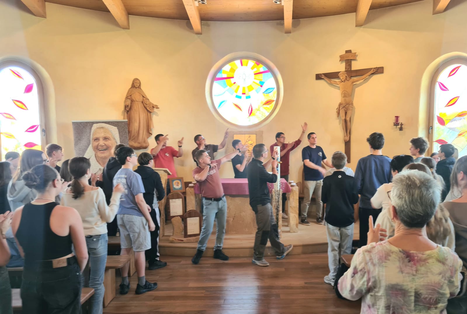 Besuch der Gemeinschaft Cenacolo: 25. April 26
